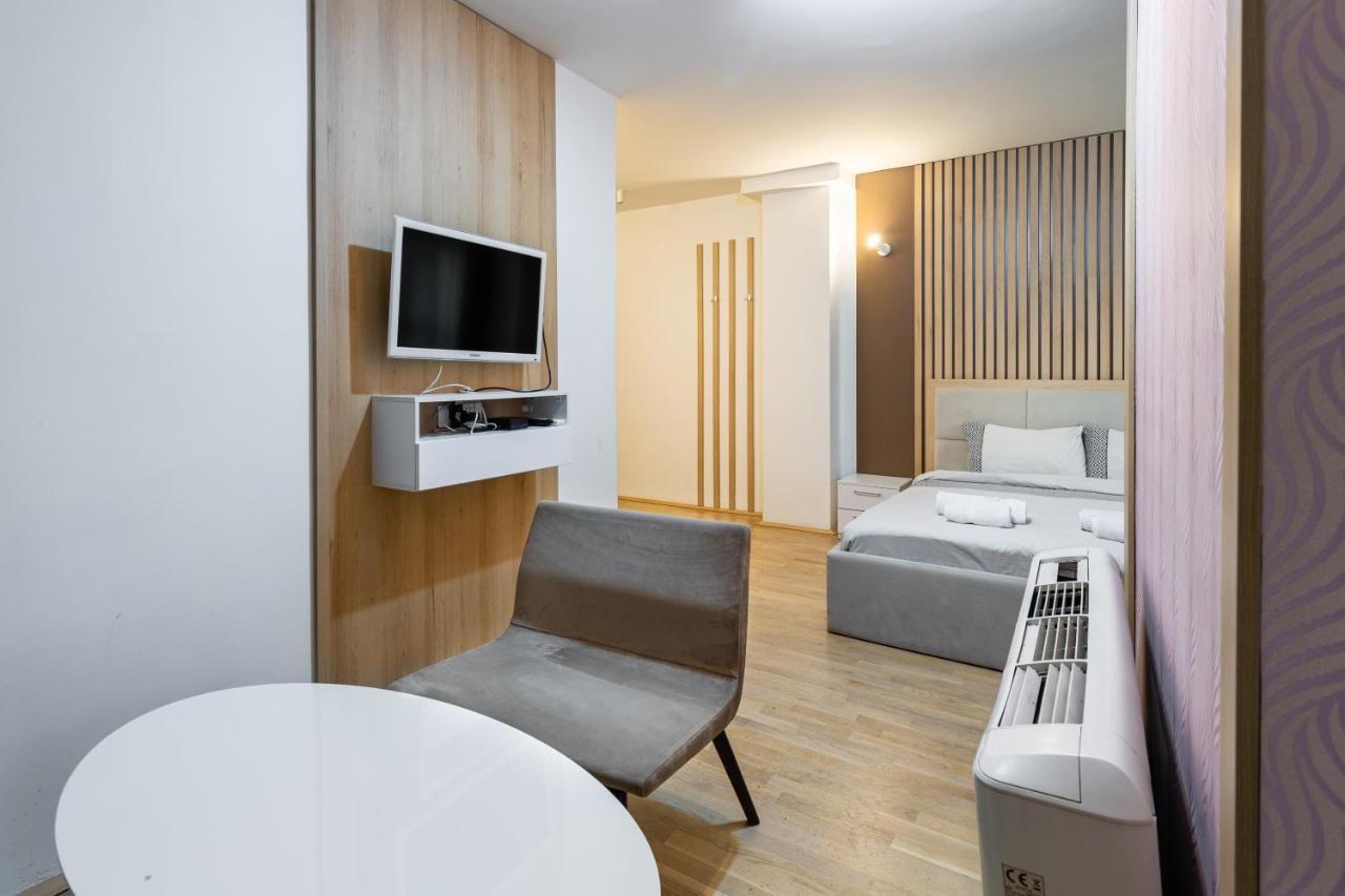 The One Apart Hotel Luxury Suites & Apartments Skopje Buitenkant foto